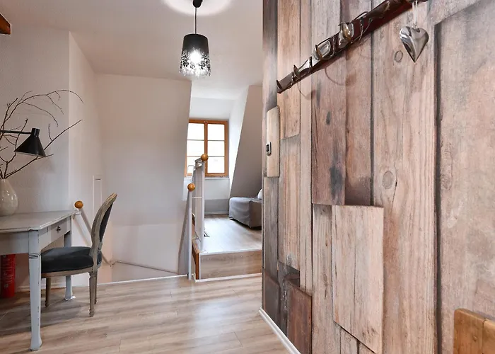 Beraweka Avec Parking, Climatisation Et Salle De Sport